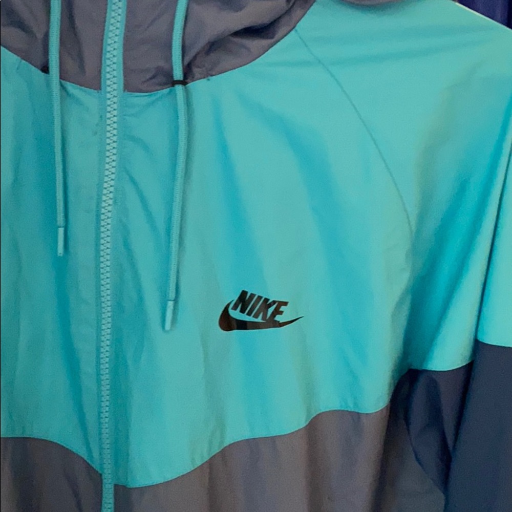 Nike hooded zip up - Picture 2 of 3